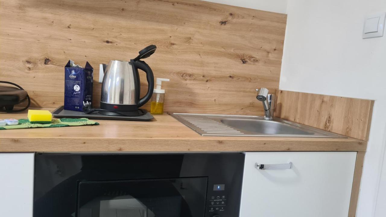 Апартаменты Studio I Pokoje I Pokoje Z Lazienkami Гданьск Экстерьер фото