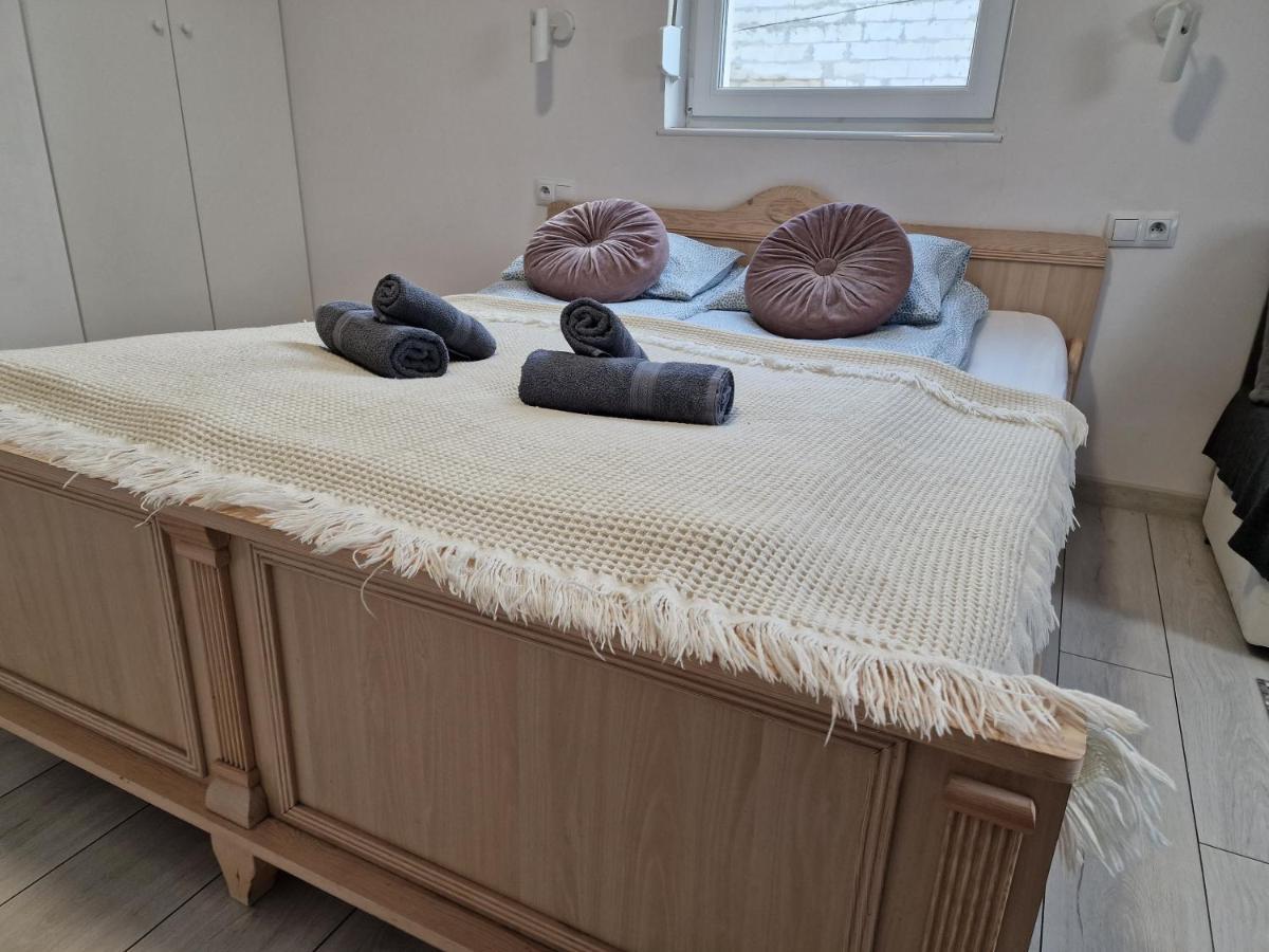 Апартаменты Studio I Pokoje I Pokoje Z Lazienkami Гданьск Экстерьер фото